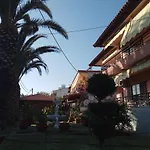 Akti Boutique 4* טורוני