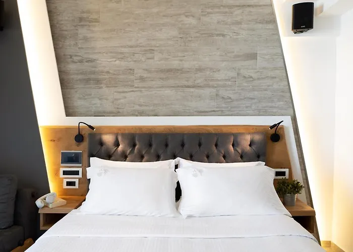 Hotell Akti Boutique 4*